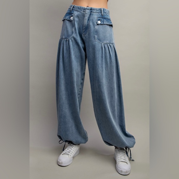 *LAST ONE* Denim Wide leg Cinch Pants - Picture 9 of 13